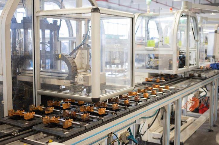 مركز إنتاج المحركات2